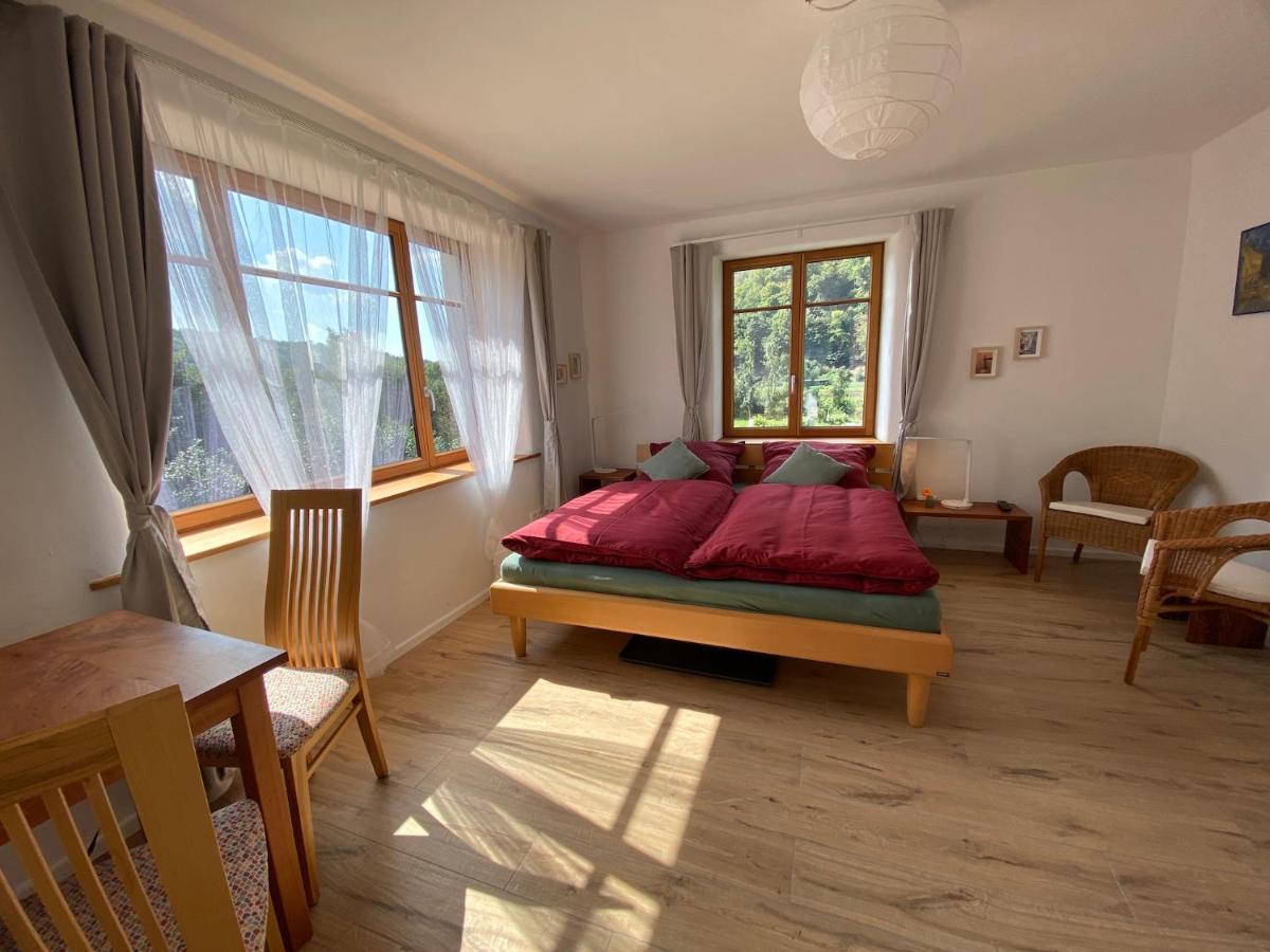 Kleine-Radoase, Ruhiges Oekologisch Renoviertes Doppelzimmer Вайльбург Экстерьер фото